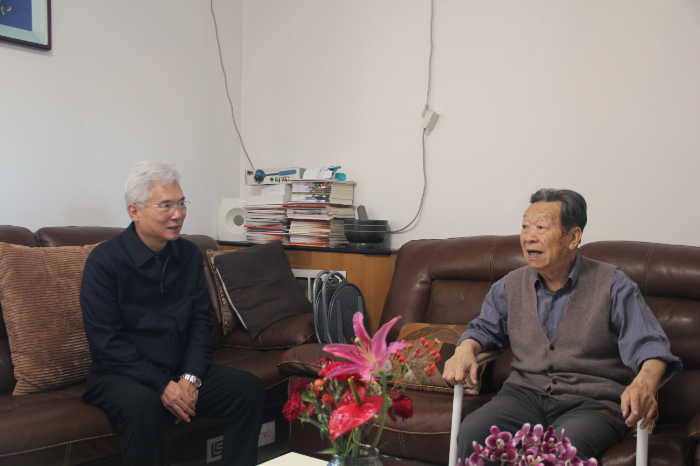 農工黨河北省委會開展新春慰問活動