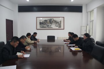 農工黨河北省委會機關召開專題學習會